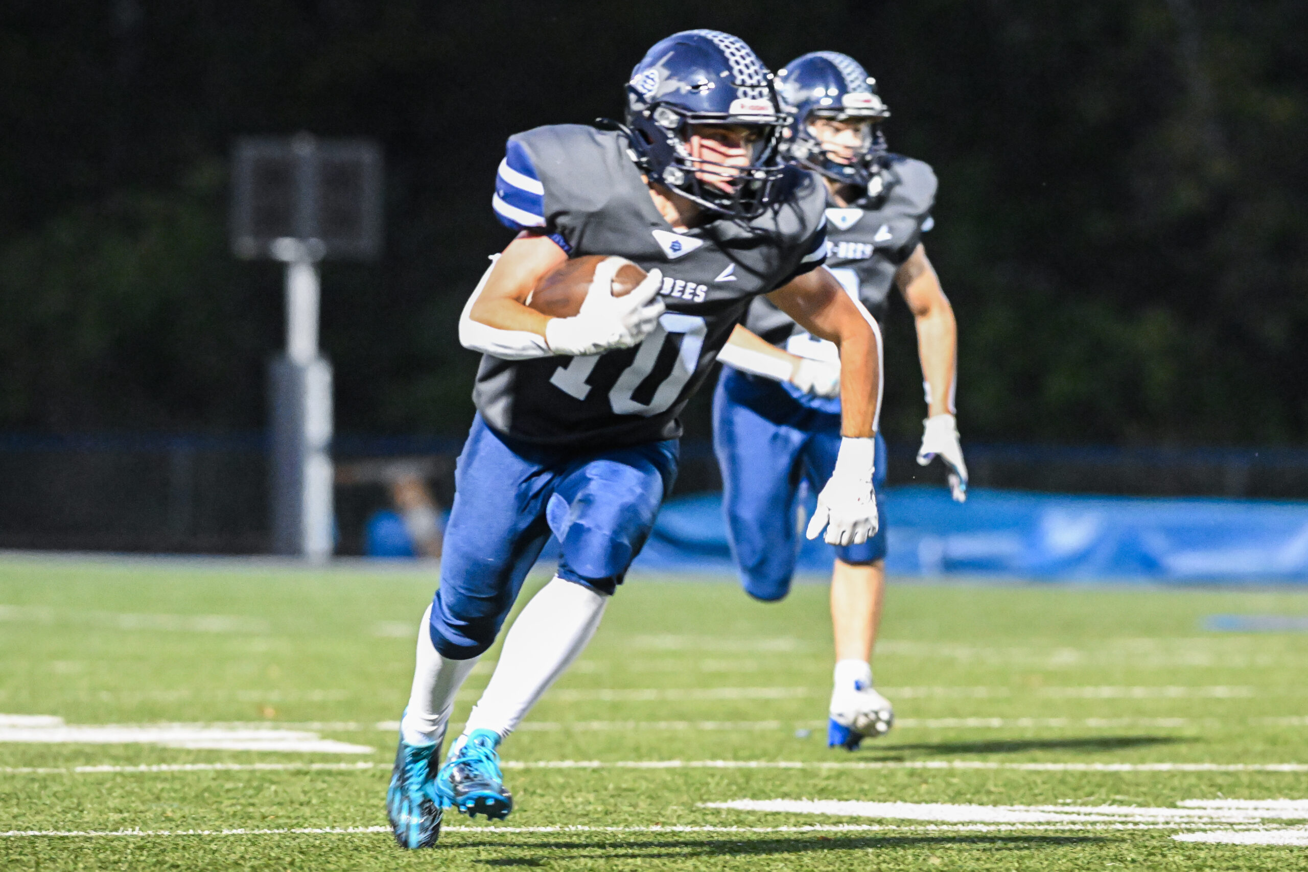 Cee-Bees share the wealth in 49-6 win over Beallsville (Oh.) on the road
